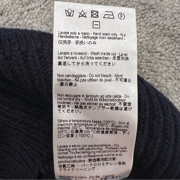 Vestrum Italy NWT 100% Wool Sweater Women’s Sz M Navy - Picture 8 of 13